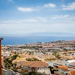 Salt And Sea Apartment, Sea View, Free Wi Fi アデヘ