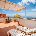 アパート Salt And Sea Apartment, Sea View, Free Wi Fi