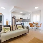 Salt And Sea Apartment, Sea View, Free Wi Fi アデヘ